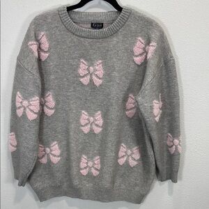 J for Justify Gray and Pink‎ Crew Neck Sweater with Bow Pattern